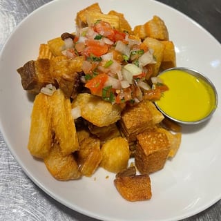 Yuca con Chicharron Appetizer