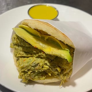 Reina Pepiada Arepa